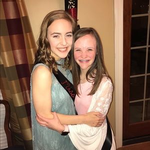 Meet your Posher, Abigail